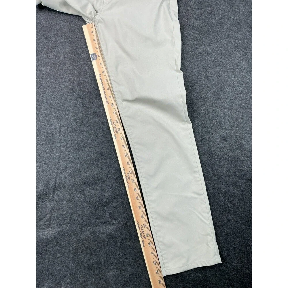 Bluffworks Ascender Chino Pants Mens 30x30 Stone Cell Pocket Utility Performance - Picture 9 of 9